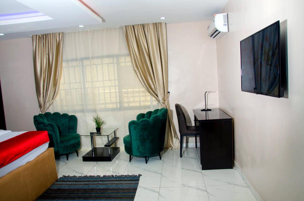 No 95 Suites VI Lagos Exterior photo
